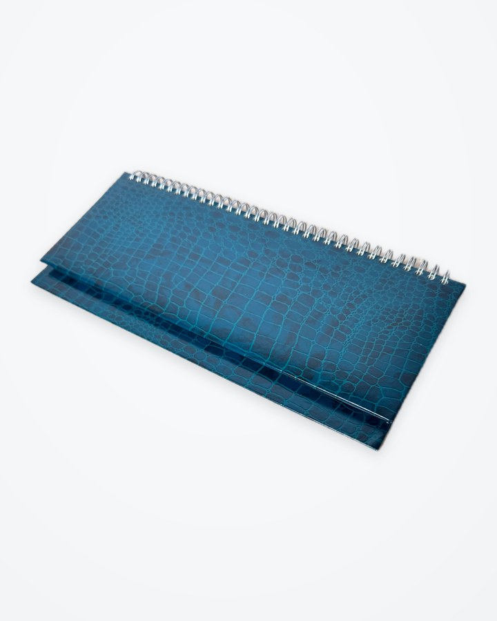 Weekly planner with metal wire binding